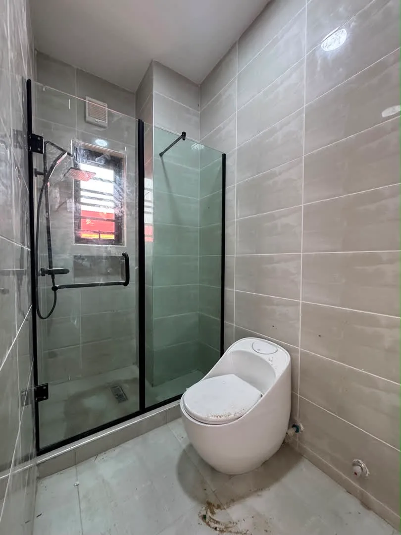 4 Bedroom Terrace with BQ for Sale in Victoria Island Lagos -#700 Million 